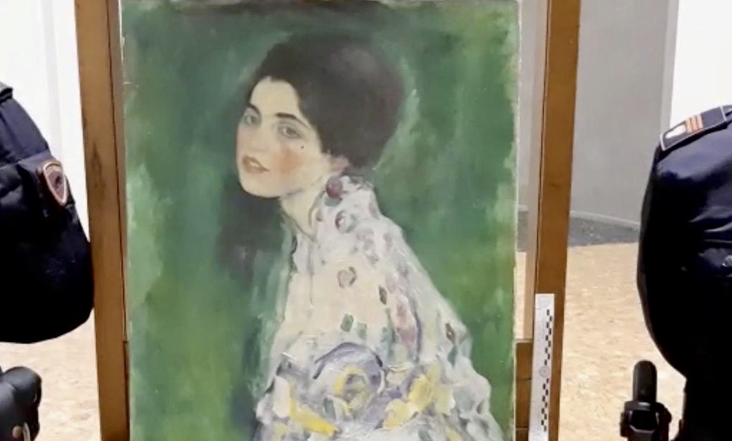 真冬のミステリー。